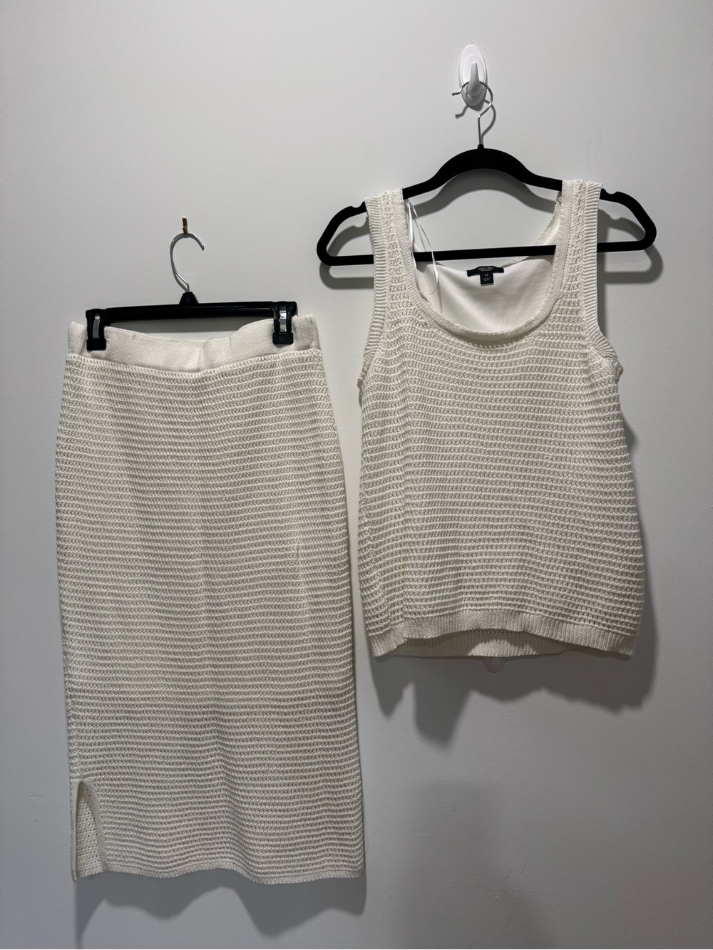 Simply Vera Vera Wang Cream Knit Top and Skirt Set